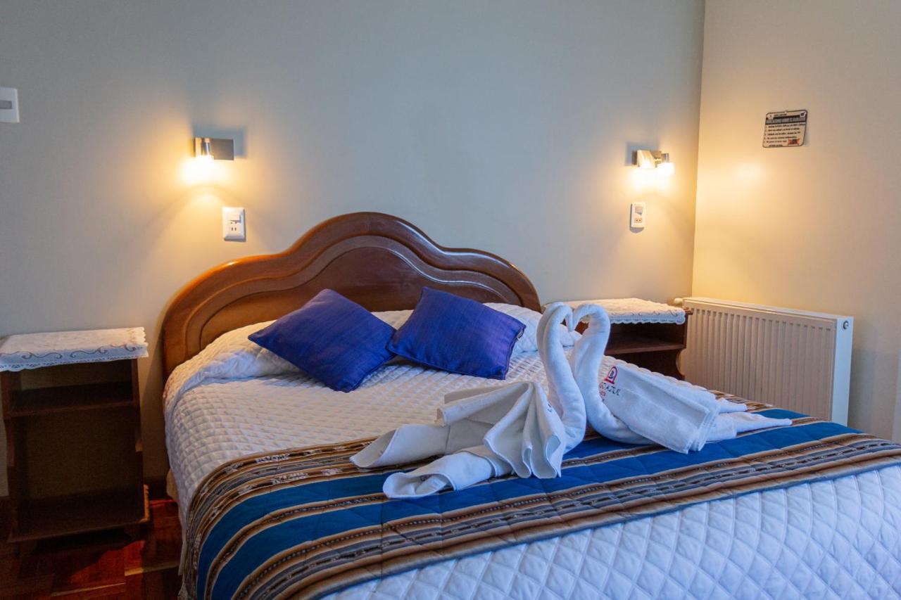 Hotel Lago Azul Copacabana  Eksteriør billede