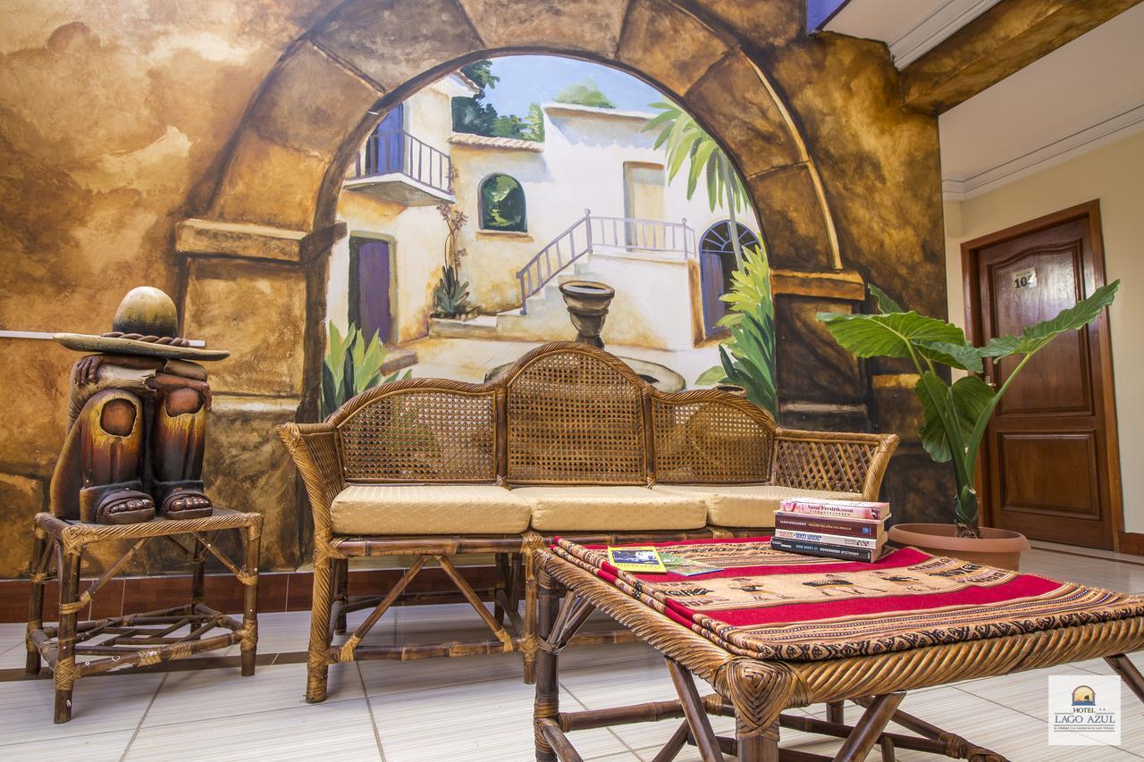 Hotel Lago Azul Copacabana  Eksteriør billede